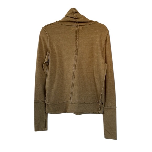 Free People x We The Free Army Green Exposed Seam Turtleneck Size Medium - Picture 2 of 7